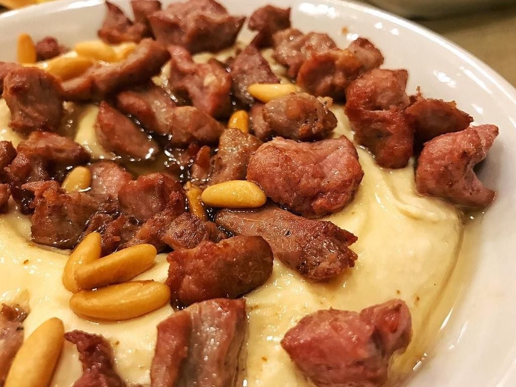 Hummus & Makanek