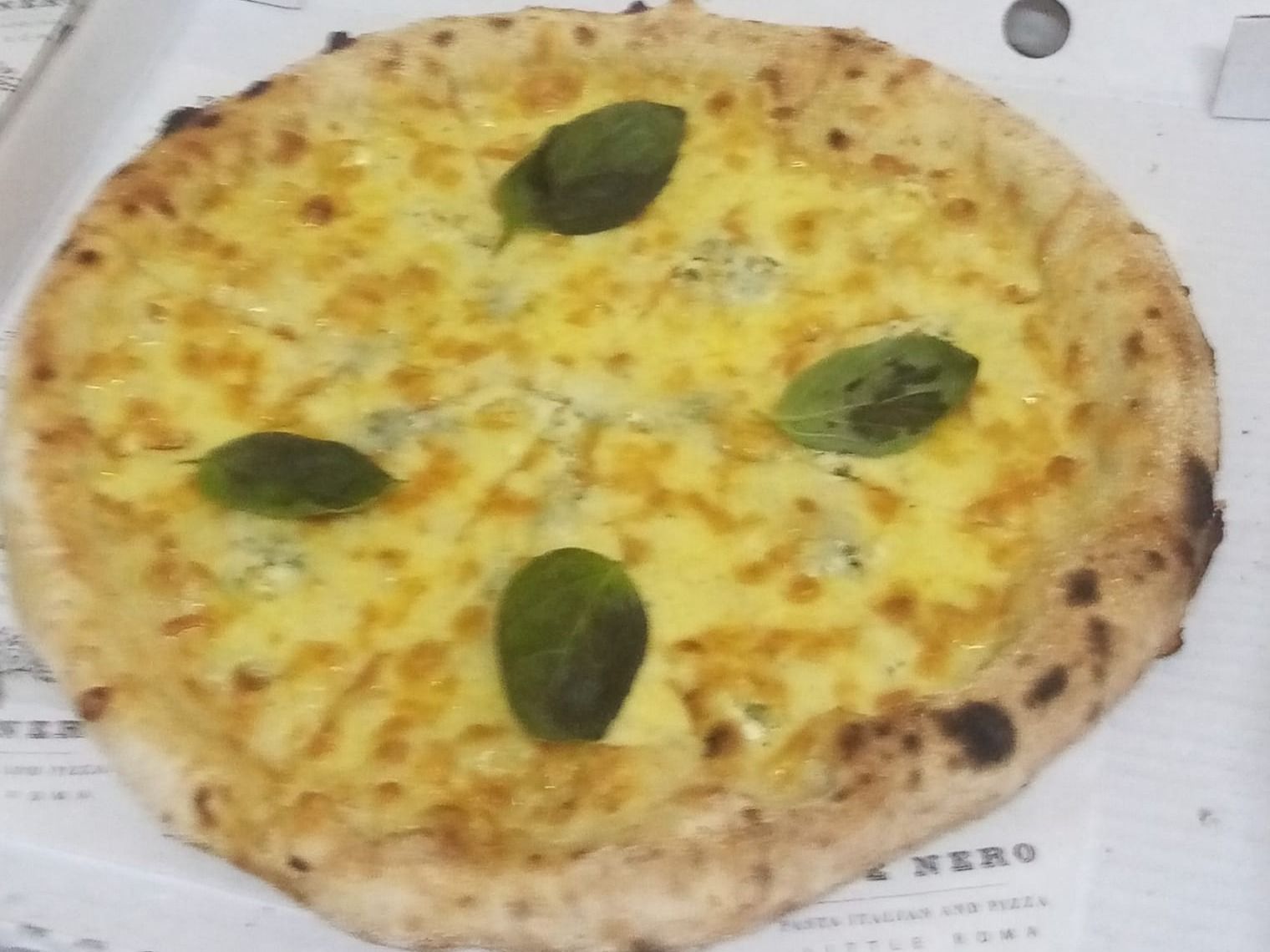 Quattro Formaggi Pizza