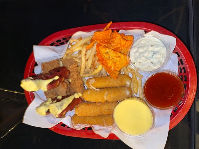 Belly's Platter