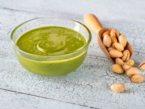 Pistachio Sauce Box