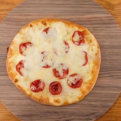 Salami and Mozzarella Manoucheh