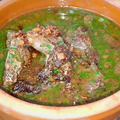 Molokhia tagine with beef