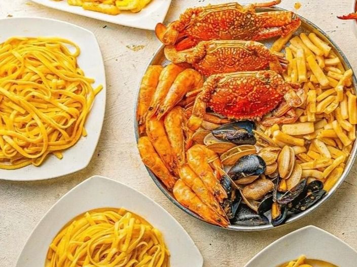 Alsahab Tray Mix Seafood