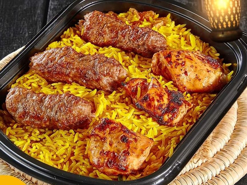 3 Kofta Pieces And 3 Shish Tawook Pieces