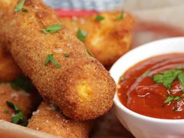 Sawarekh stuffed with Hot Dog