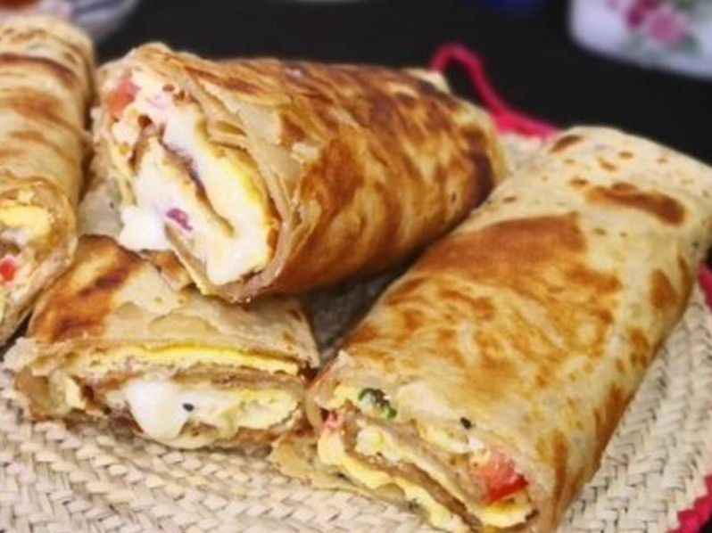 Plain Omelette Sandwich