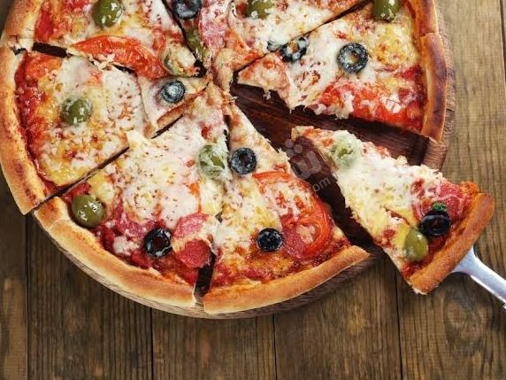 Hot dog Pizza