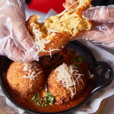 Mac And Cheese Balls