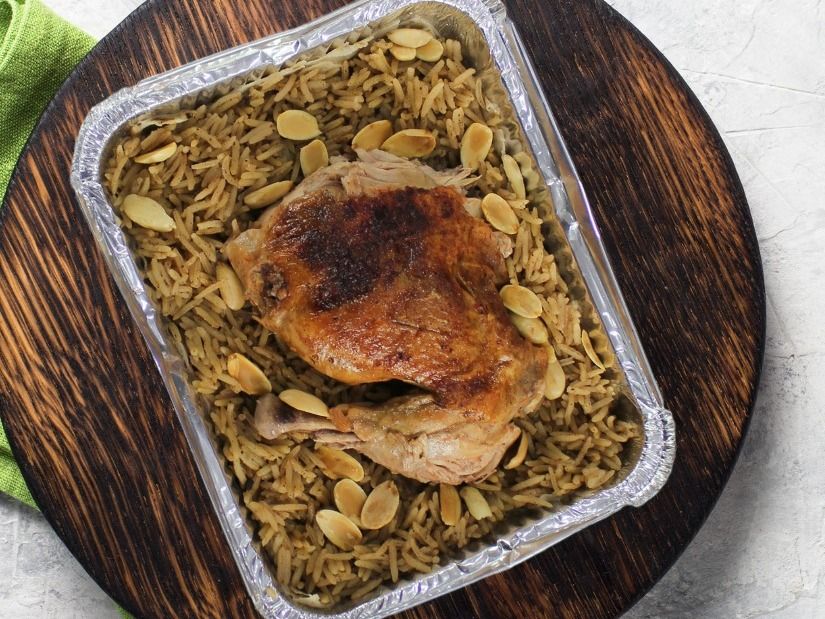 Palestinian chicken fatteh