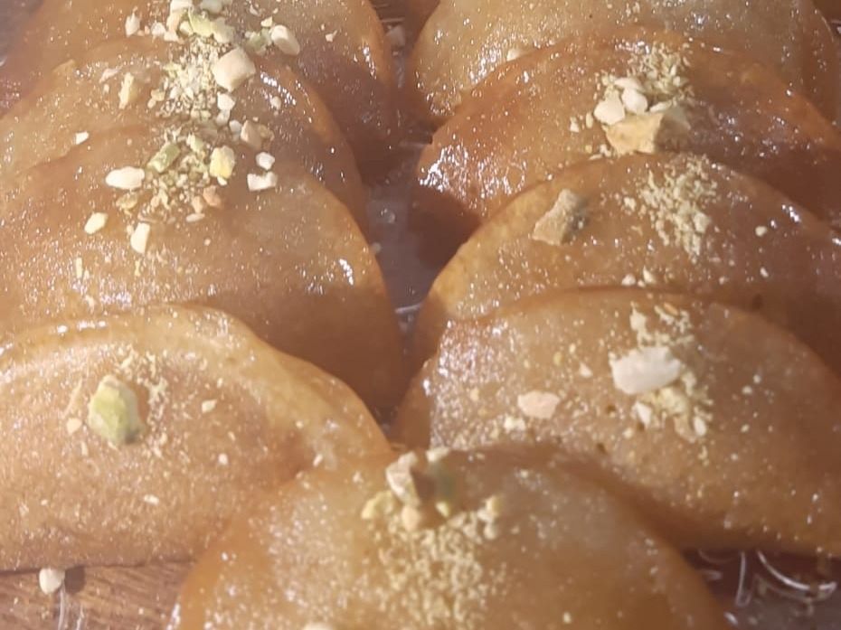 Nuts Qatayef
