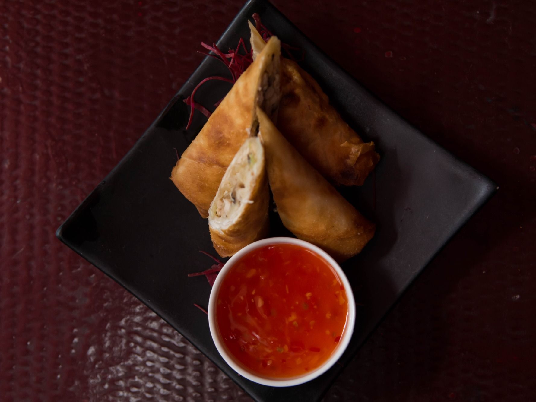 Crispy Chicken Spring Rolls