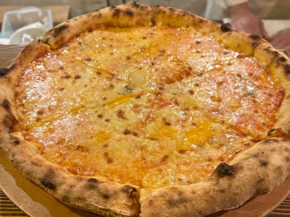 Quattro Formaggi Pizza