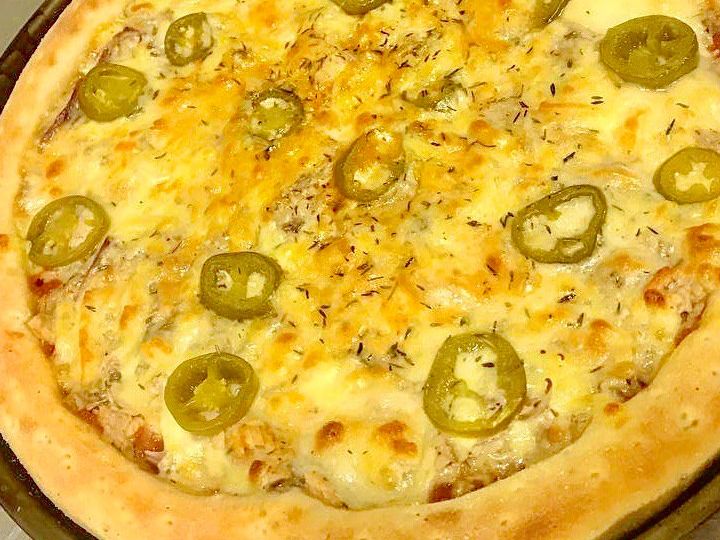 Tuna Pizza
