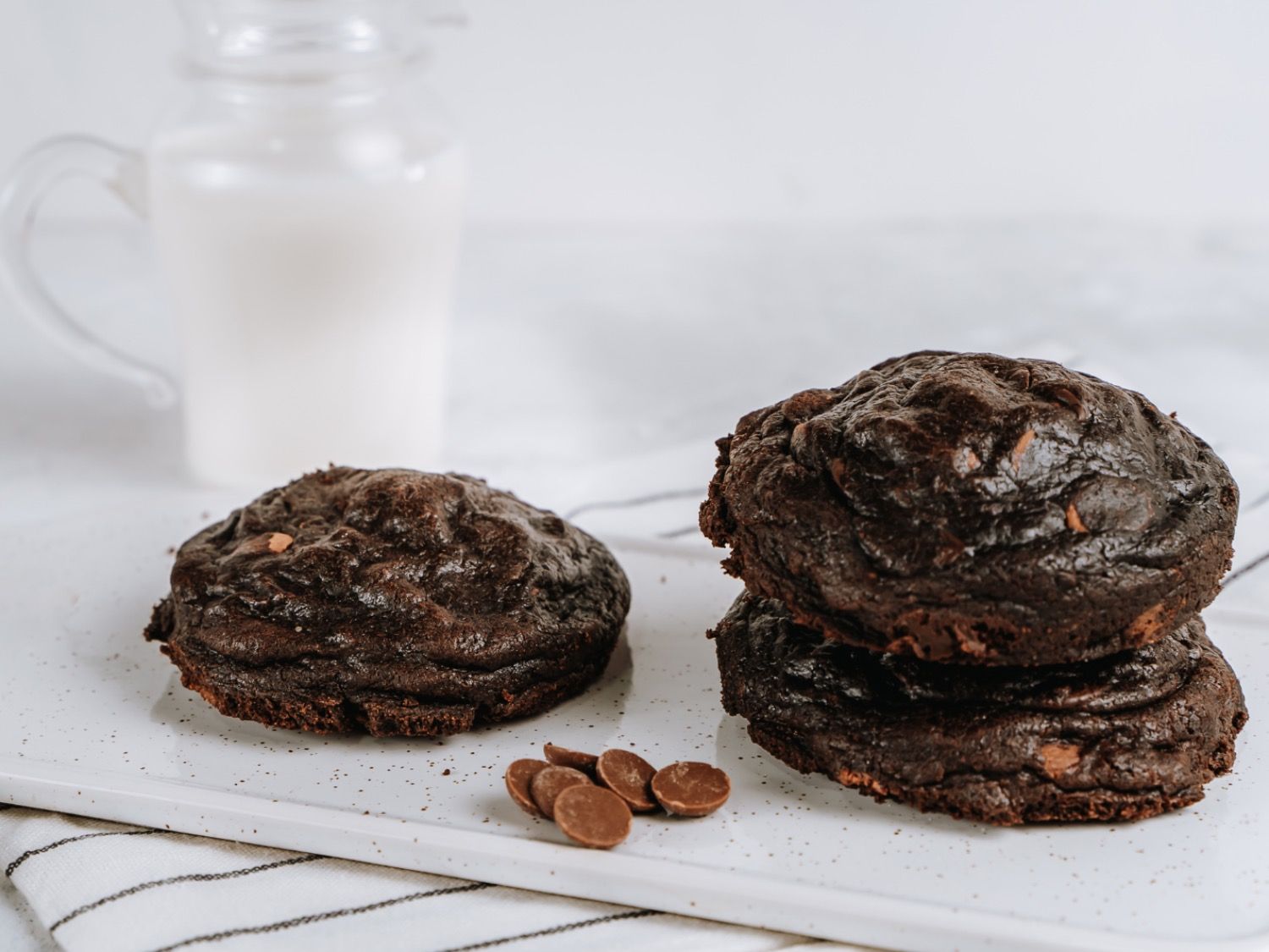 Double Chocolate Chip Cookie