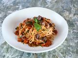 Spaghetti Alla Puttanesca Pasta