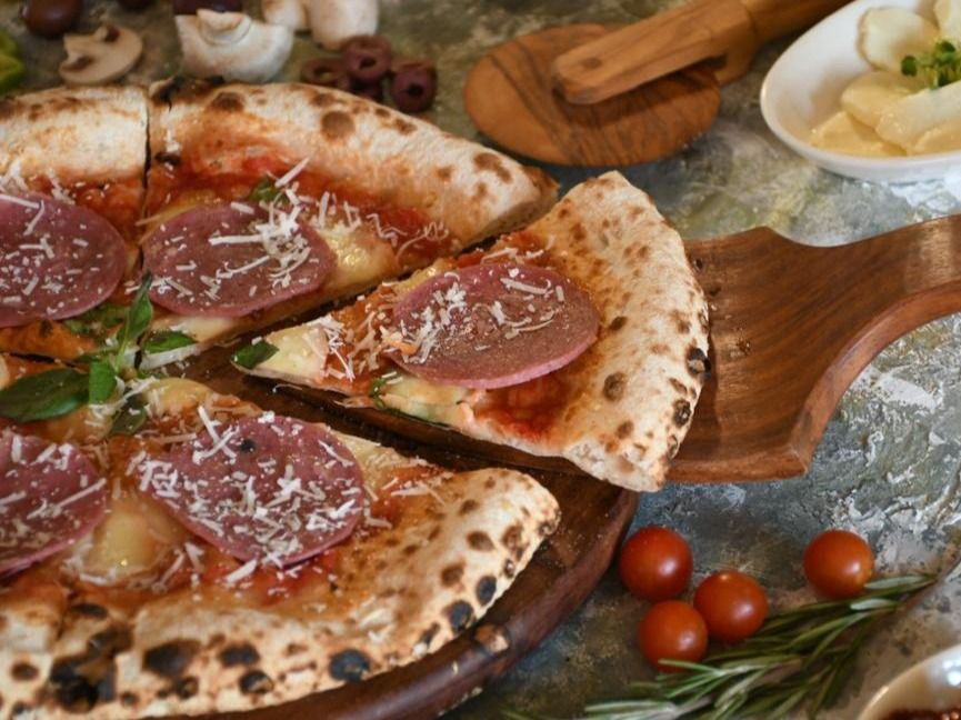 Pizza Salamino