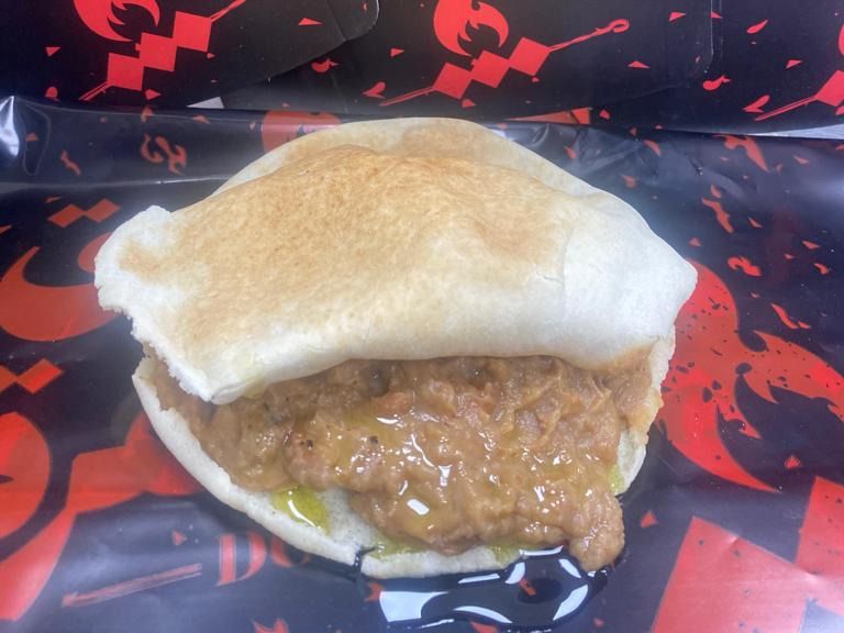 Foul With Olive Oil Sandwich