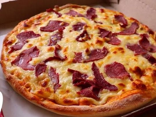 Pastrami Pizza