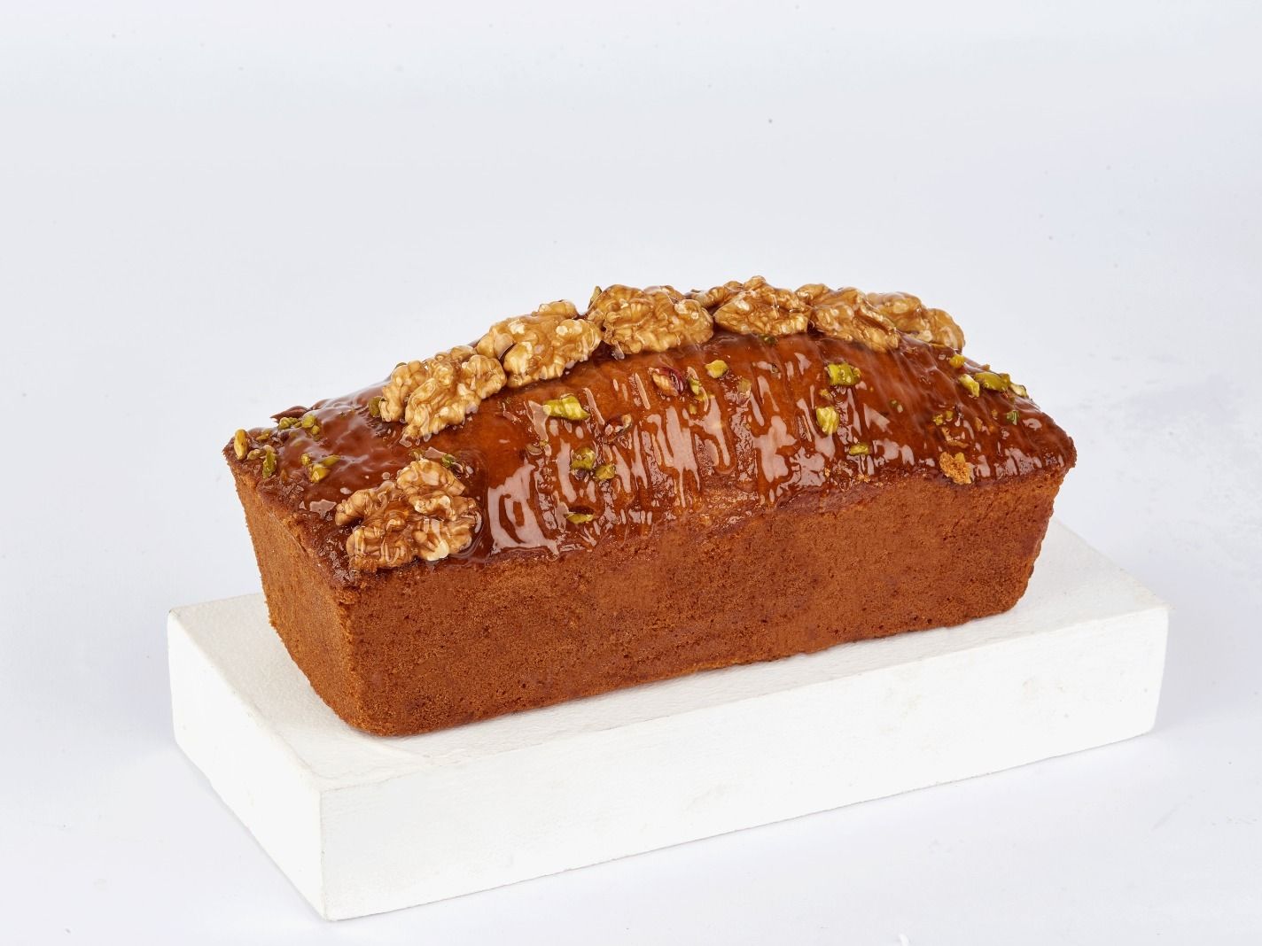 Nuts English Cake