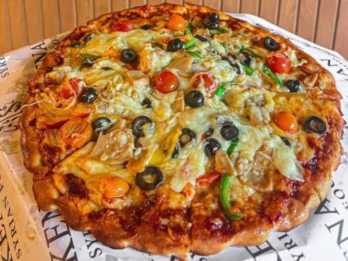 Mix Meat Pizza