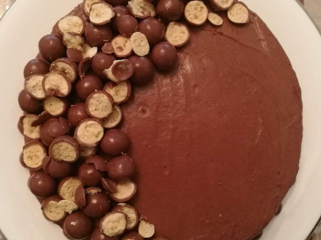 Maltesers Chocolate Cake