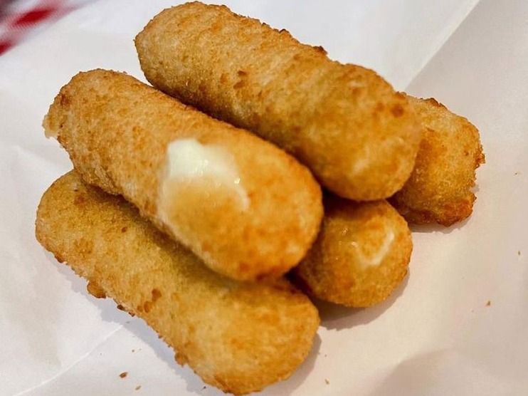 Mozzarella Sticks