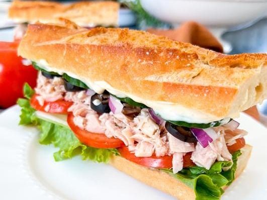 Red tuna sandwich