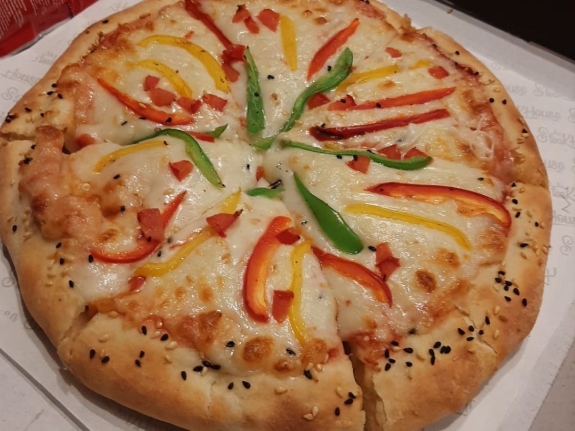bread with meat wsh pizza