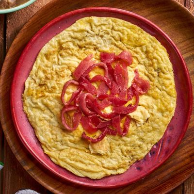 Omelette eggs with pastrami plate