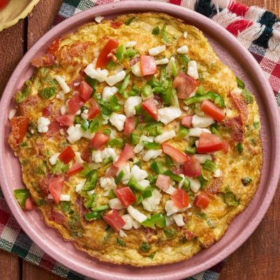 Omelette pizza plate