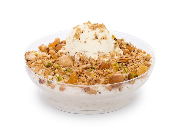 Rice Pudding With Ice Cream And Nuts