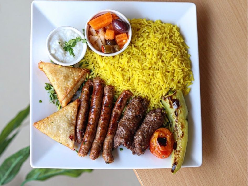 Single Meal Meat Kofta With Sausage And Samosas