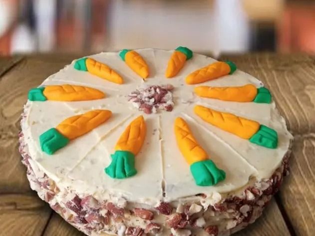 Carrot Cake With Caramel Slice
