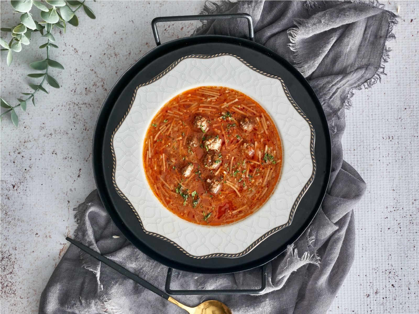 Tomato Soup With Meatballs