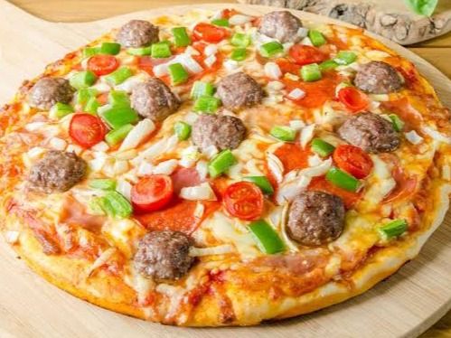 Meatballs Pizza