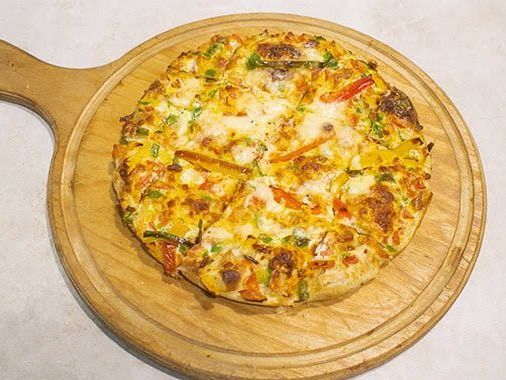 Corned Beef Oriental pizza