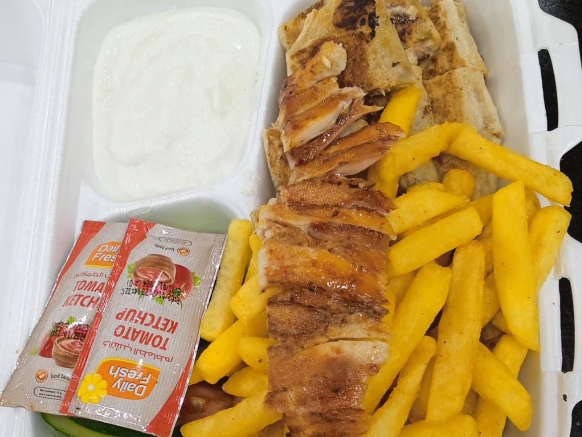 emperor-shawarma-delivery-service-in-oman-talabat