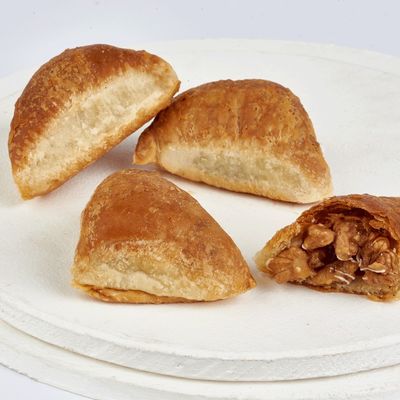 Sheebeyat With Walnut