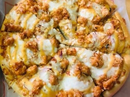Crispy Chicken Pizza