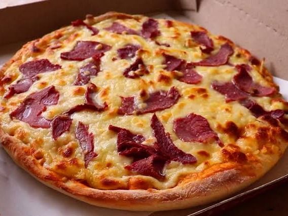 Basturmi Pizza