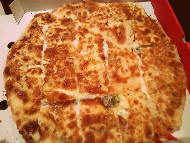 mix cheese Oriental pizza