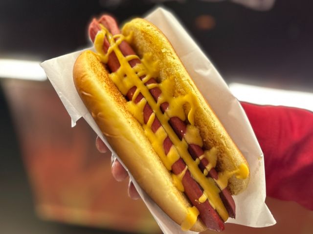 cheese hot dog