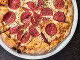 Salami Pizza