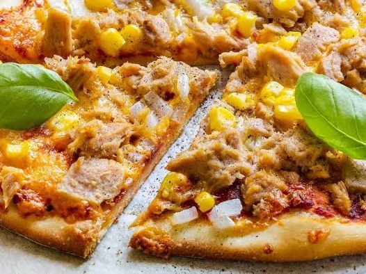 Tuna Pizza