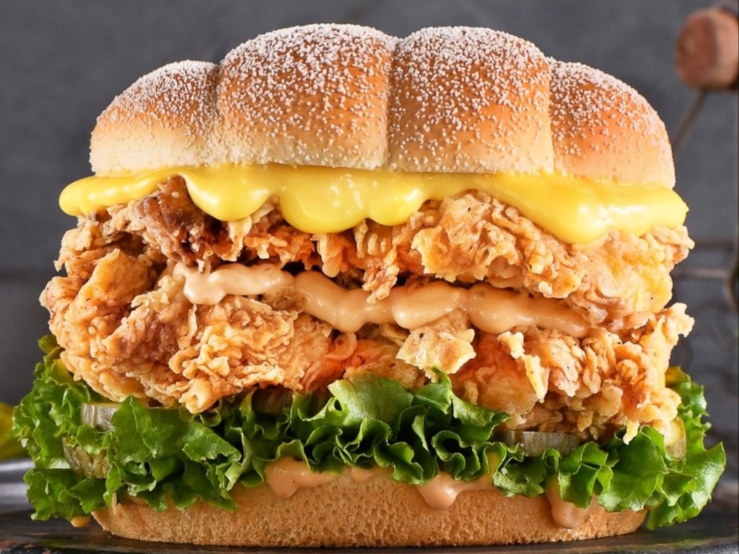 CHEESY CHICKEN