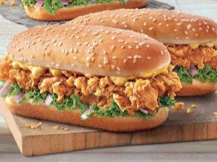 CHICKEN CRISPY SANDWICH