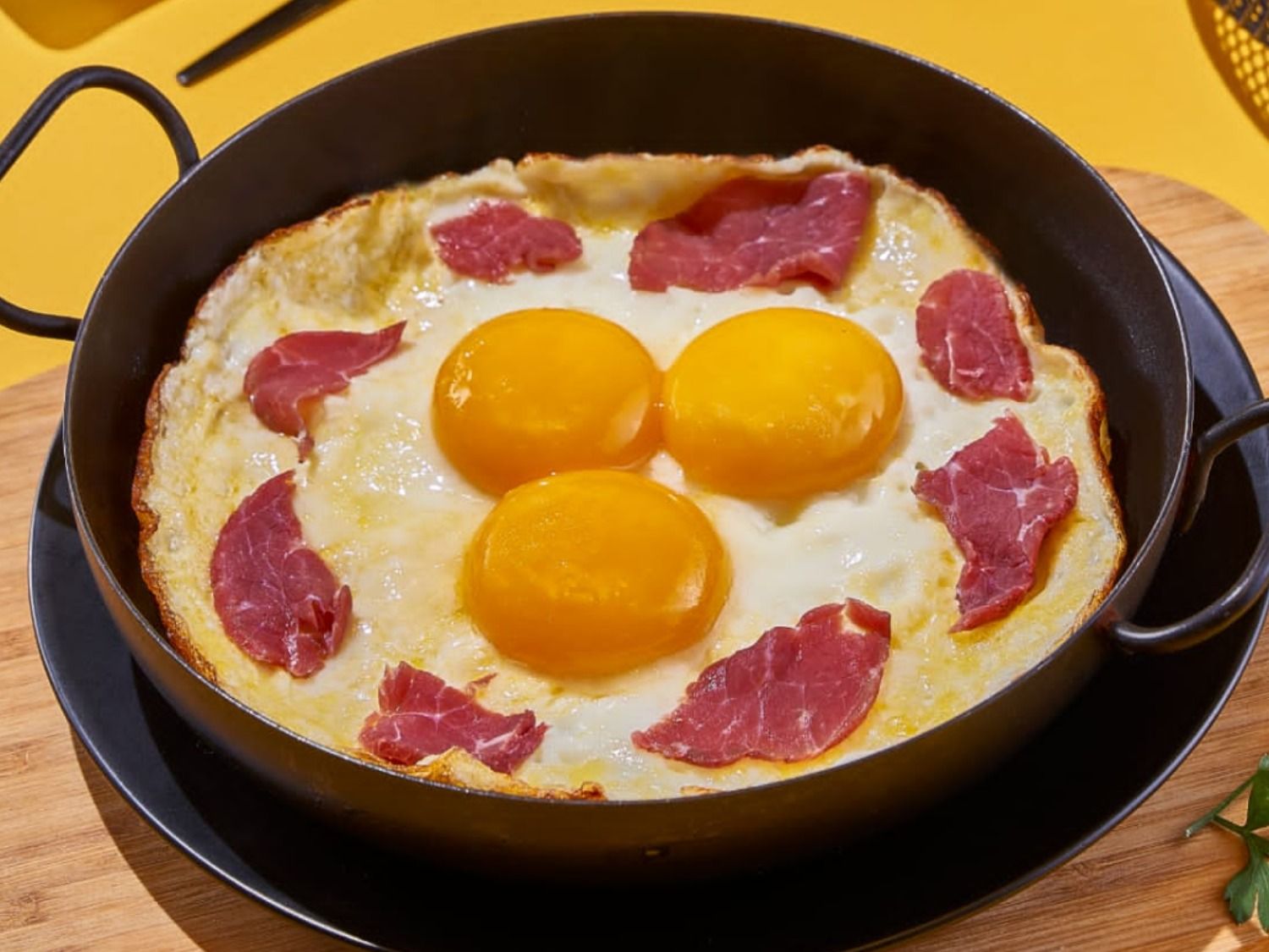 Pastrami Eggs Pan