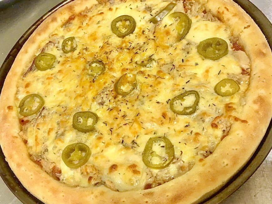 Tuna Pizza