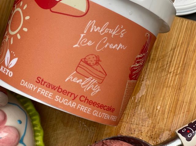 Strawberry Cheesecake VEGAN and KETO ICE CREAM