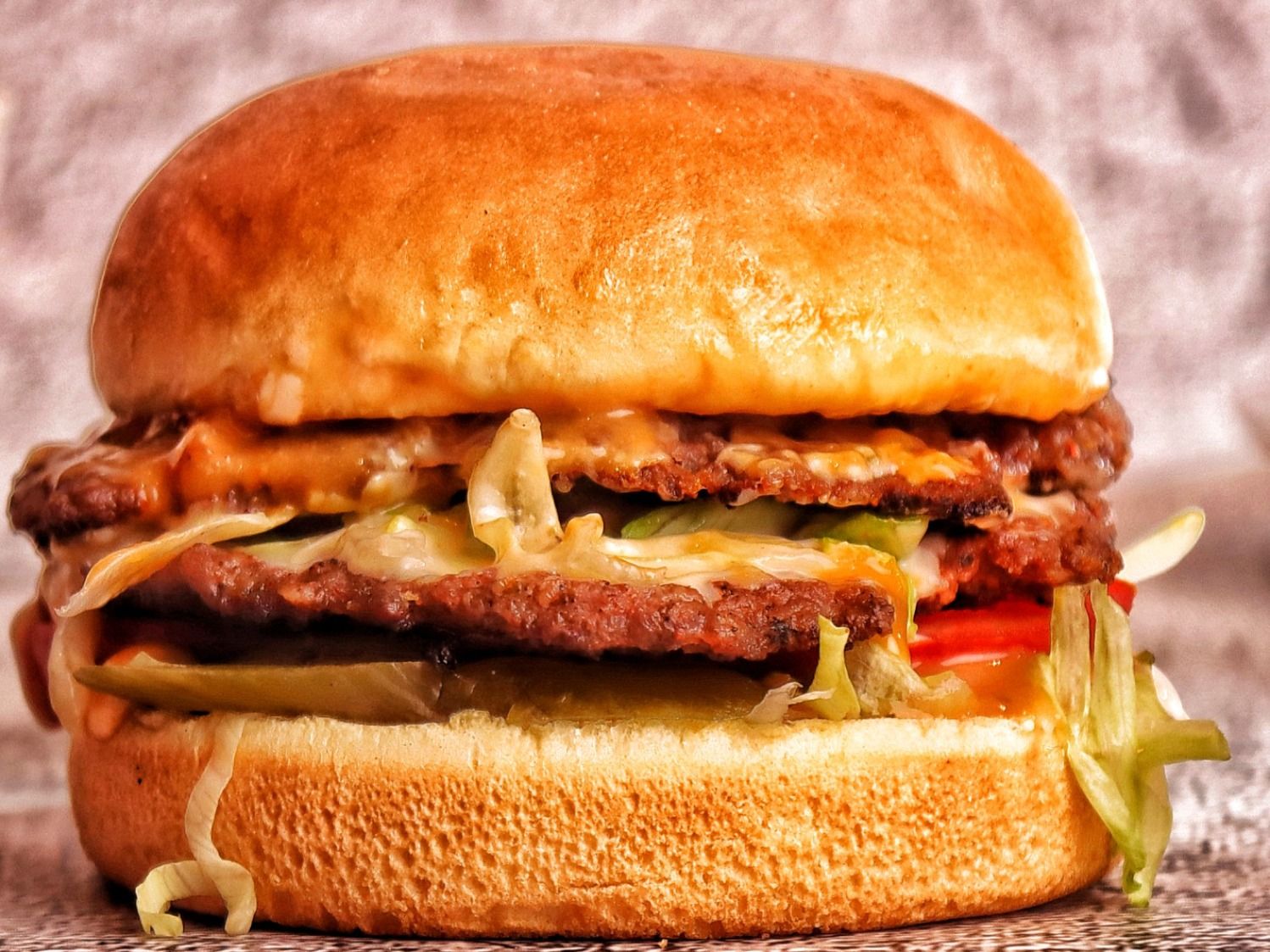 Mayo Ketchup Burger Double